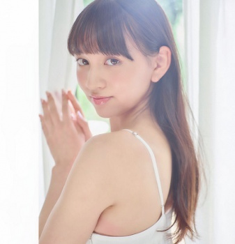 長谷川美月 最新グラビア水着画像 7枚の画像