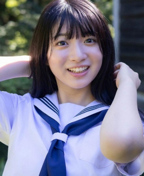 進藤あまね　最新グラビア水着画像　15枚の画像