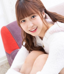 橋本陽菜(AKB48)最新グラビア水着画像　10枚の画像