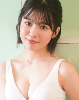 磯村美羽　最新グラビア水着画像　15枚の画像