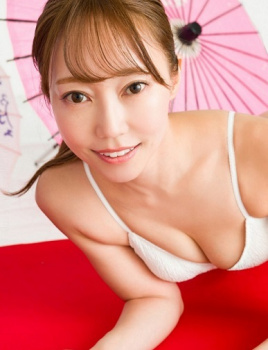城戸ひなの　最新グラビア水着画像　34枚の画像