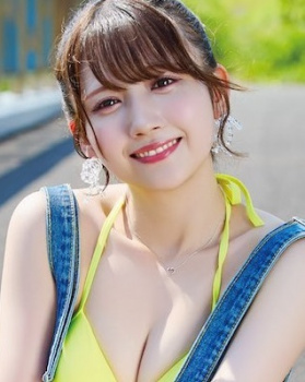 岡田夢以　最新グラビア水着画像　16枚の画像