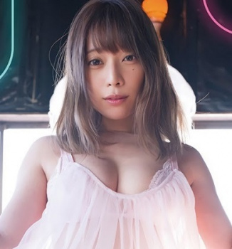 宮本彩希　最新グラビア水着画像　50枚の画像