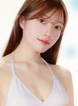 椎名糸　最新グラビア水着画像　21枚の画像