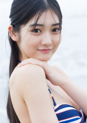 舞香　最新グラビア水着画像　12枚の画像