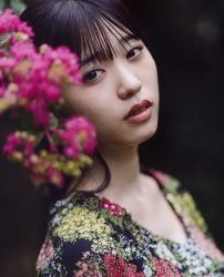 金澤亜美 最新グラビア画像 32枚の画像