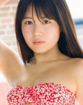 冨永実里　最新グラビア水着画像　28枚の画像