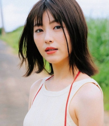 浜辺美波　最新グラビア含む水着画像　60枚③の画像