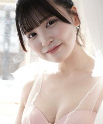 成瀬かのん　最新グラビア水着画像　37枚の画像