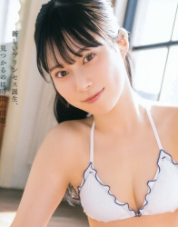 龍本弥生(NMB48)最新グラビア水着画像　49枚の画像