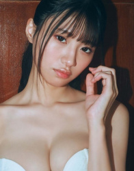 雛形みくる　最新グラビア画像　22枚の画像