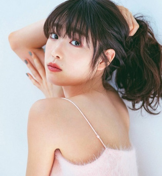 髙橋ひかる　最新グラビア含む水着画像　45枚④の画像
