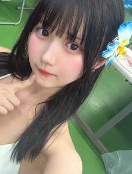犬乃かりん　最新グラビア水着画像　23枚の画像