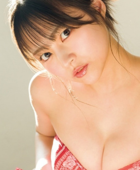 宇咲　最新グラビア水着画像　49枚⑤の画像
