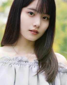 片田陽依　最新グラビア画像　13枚の画像