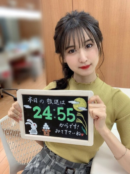 ビジクリ阿部菜渚美、ミニスカ衣装でおっぱい強調エッチすぎるwwwwwww※画像ありの画像