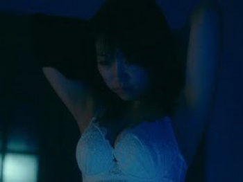 秘密を持った少年たちで大原優乃がエロいブラ巨乳濡れ場で喘ぐの画像