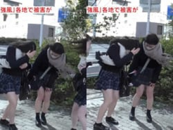東京で強風が吹き荒れJK制服のスカートがめくれるの画像