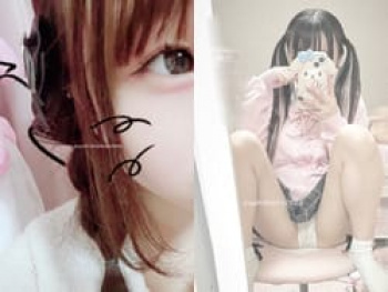 低身長146cm18歳女子が幼い下着でえっちなパイパン鏡撮りの画像
