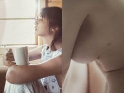 元欅坂46長濱ねるが半裸乳輪セミヌードで淫乱タトゥーがバレて炎上の画像