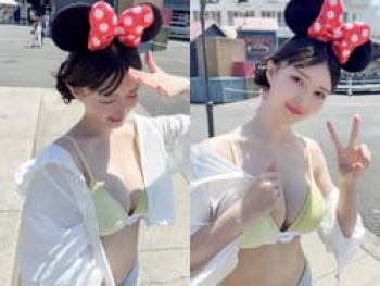 えっちな露出したディズニー下着女が嫉妬されてXで炎上中の画像