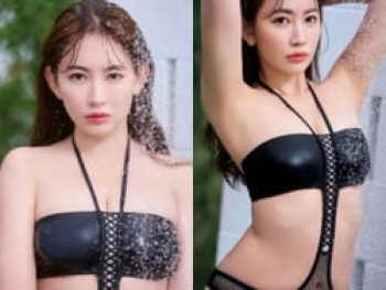 小嶋陽菜が37歳になってもエロい格好でグラビア撮影するの画像
