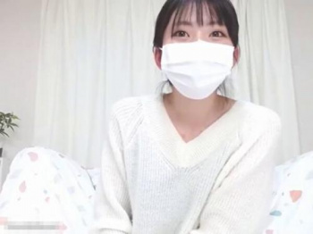 ライブチャット「19歳です！めちゃ緊張してます！エッチなこと好きですw」アイドル級清純ムラムラお嬢様が初ライブ配信！の画像