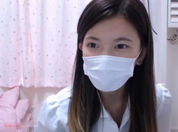 「痛くないですよーw」ノリノリ診察ナース発情スケベお姉さん！ライブチャットの画像