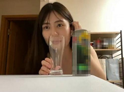 現役ソープ嬢「キャバクラやってた時の衣装w普段はソープ嬢ですw」ほろ酔い巨乳痴女！ライブチャットの画像